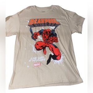 Marvel Beige Deadpool t shirt men’s large NWT
